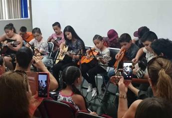Estrena la Escuela Vocacional de Arte talleres de verano