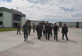 Supervisa Cienfuegos avance en base militar de El Sauz