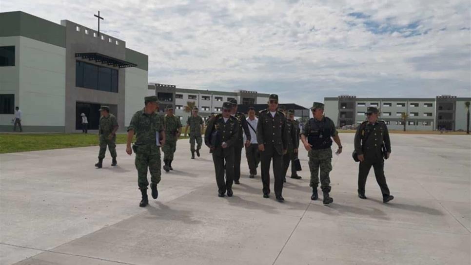 Supervisa Cienfuegos avance en base militar de El Sauz