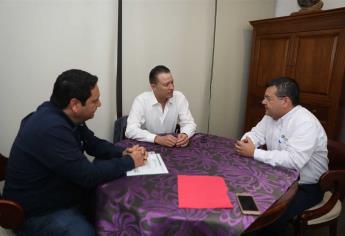 Recibe Quirino Ordaz al nuevo superintendente de la CFE en Culiacán