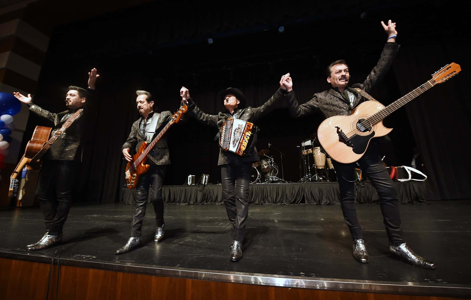 “Dreamers” acudirán gratis a conciertos de Los Tigres del Norte en EUA