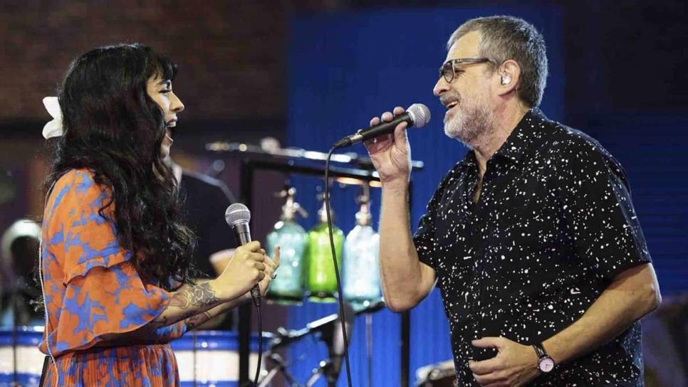 Los Auténticos Decadentes y Mon Laferte promocionan con éxito, “Amor”