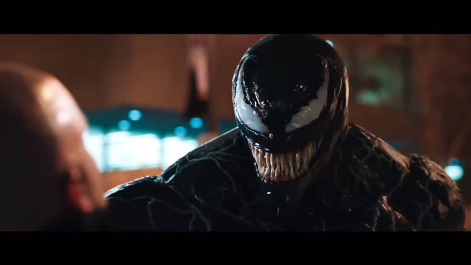 Tom Hardy se luce en el nuevo tráiler de Venom