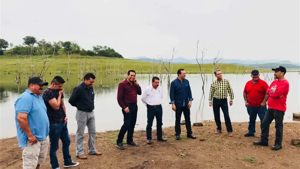 Atiende SPyA a pescadores de Presa El Salto, Elota