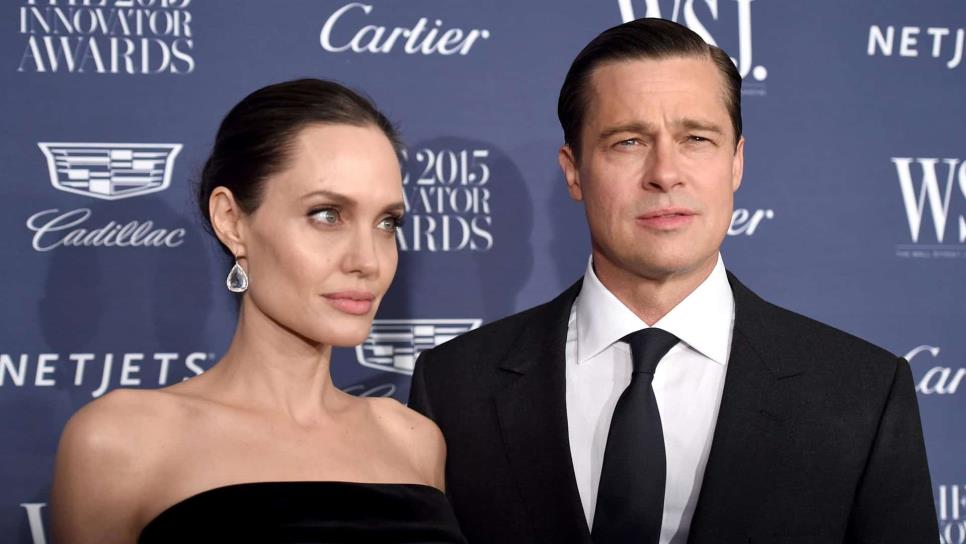 Angelina Jolie acusa a Brad Pitt de no pagar pensión de sus hijos