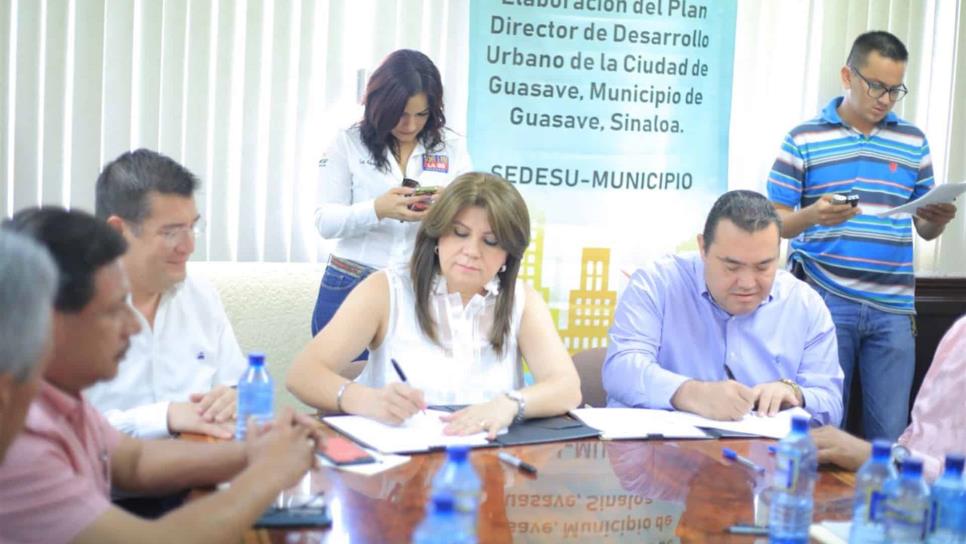Firman convenio para elaborar el Plan Director de Guasave