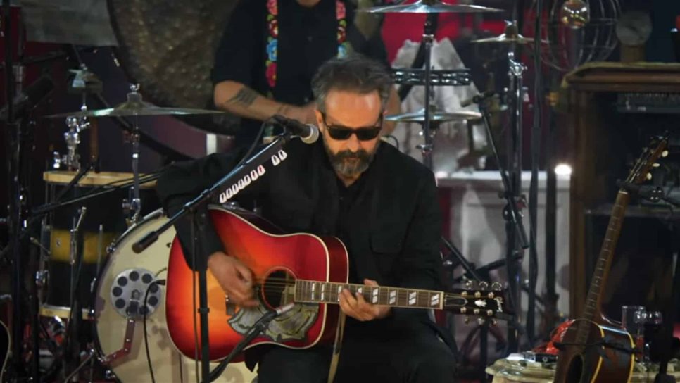 MTV estrena “unplugged” de Molotov