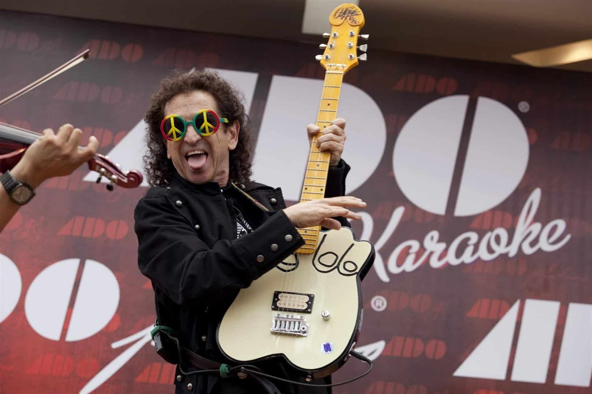 Alex Lora dice que la avaricia no forma parte de su estilo de vida