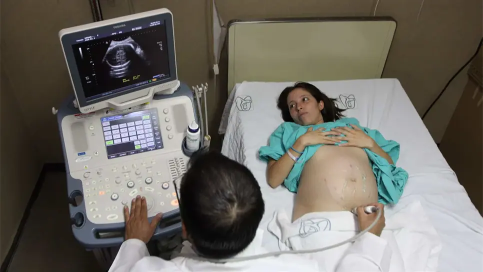 Además, las mujeres embarazadas pueden solicitar la transferencia de semanas del periodo de descanso prenatal al postnatal. FOTO: IMSS.