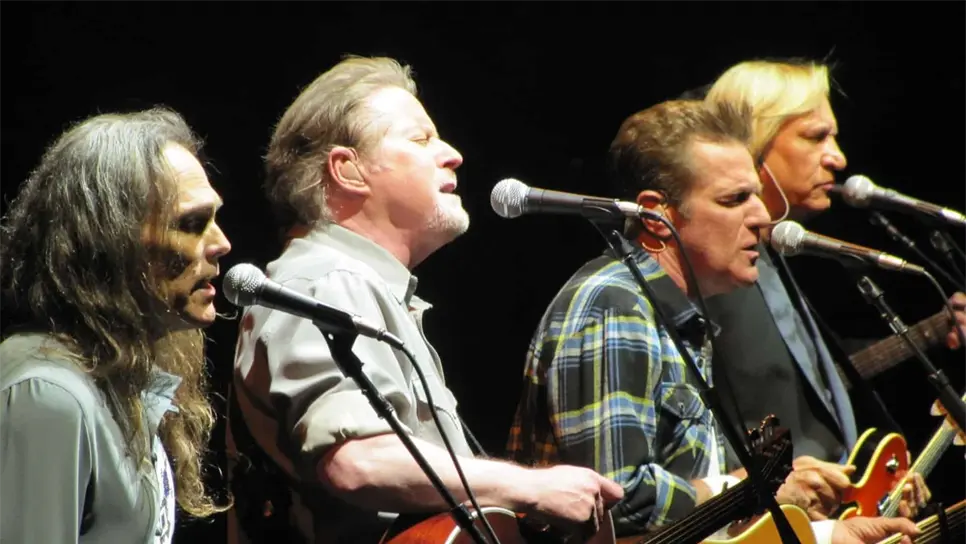 FOTO: rockwallpapers.net