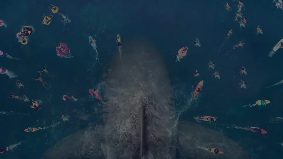 “Megalodón” se mantiene como la más taquillera