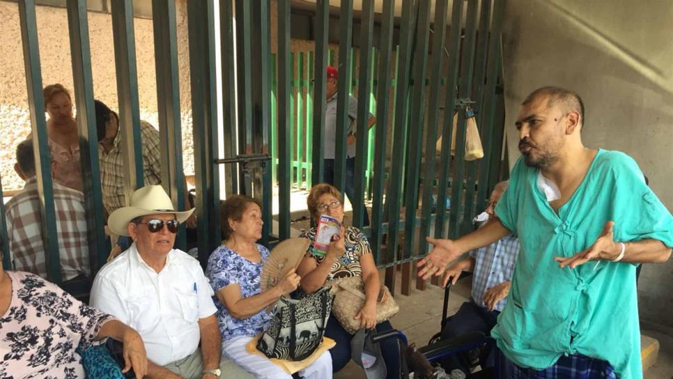 Se quejan que el IMSS no cuenta con medicamento para hemodiálisis