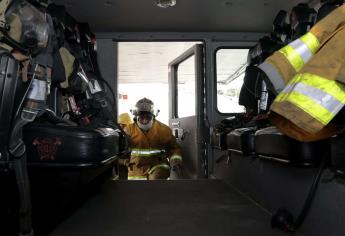 México celebra el Día del Bombero