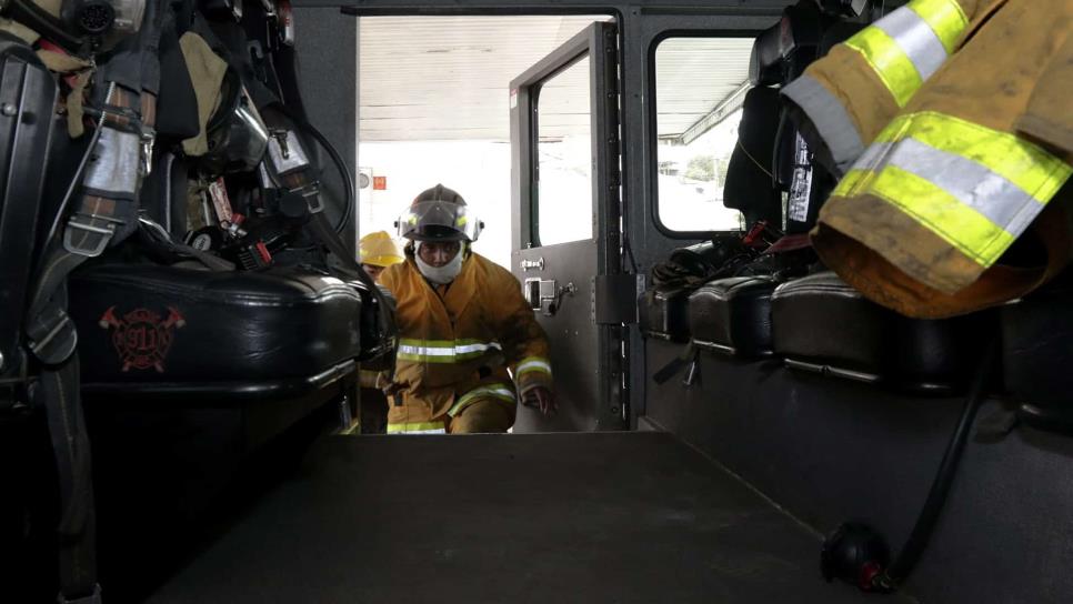 México celebra el Día del Bombero