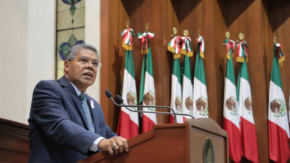 En política no hay coincidencias, Elba Esther pactó con AMLO: Espericueta En política no hay coincidencias, Elba Esther pactó con AMLO: Espericueta