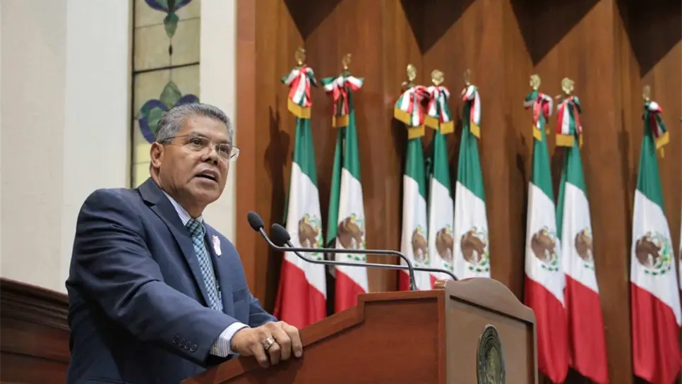 En política no hay coincidencias, Elba Esther pactó con AMLO: Espericueta