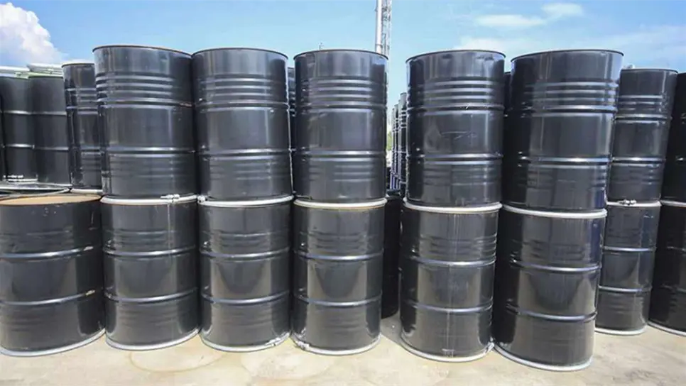 Precios del petróleo bajan ante preocupaciones sobre crecimiento global