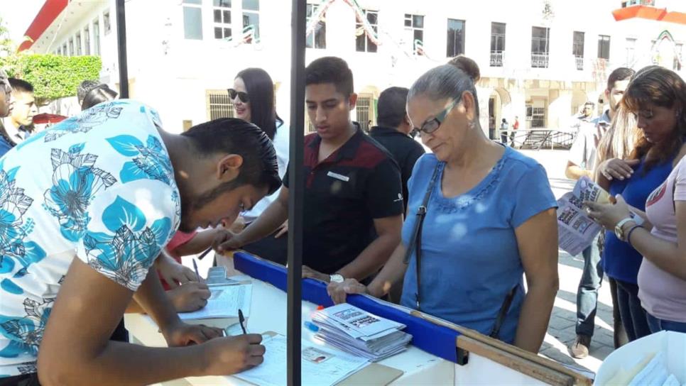 Acumula casi 16 mil firmas el PAS en Mazatlán