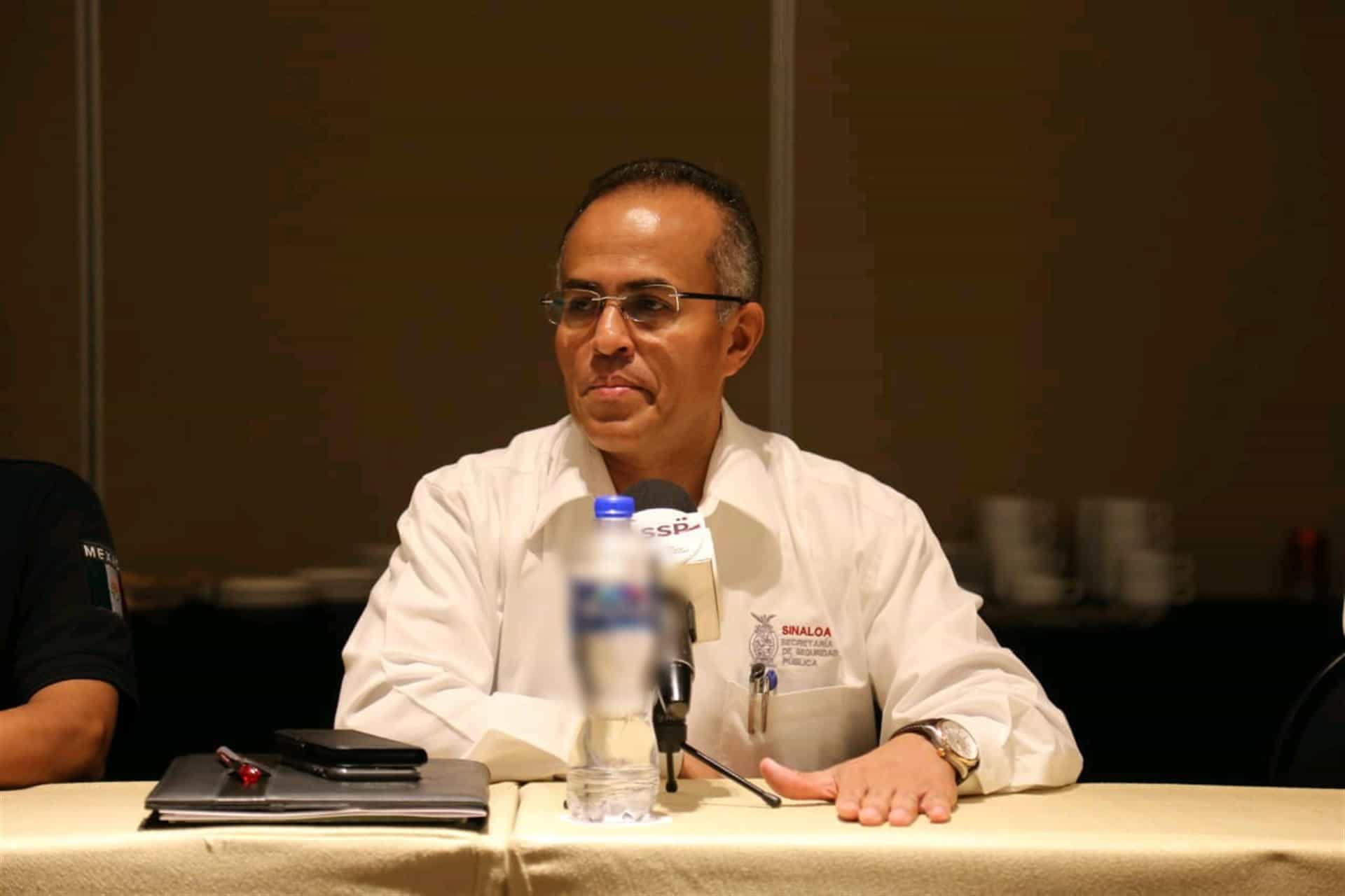 Detienen a cuatro policías estatales acusados de extorsión