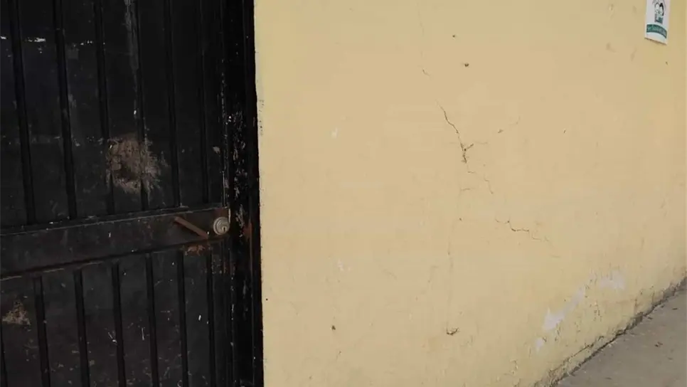 Se quejan de mala infraestructura en primaria de JJR