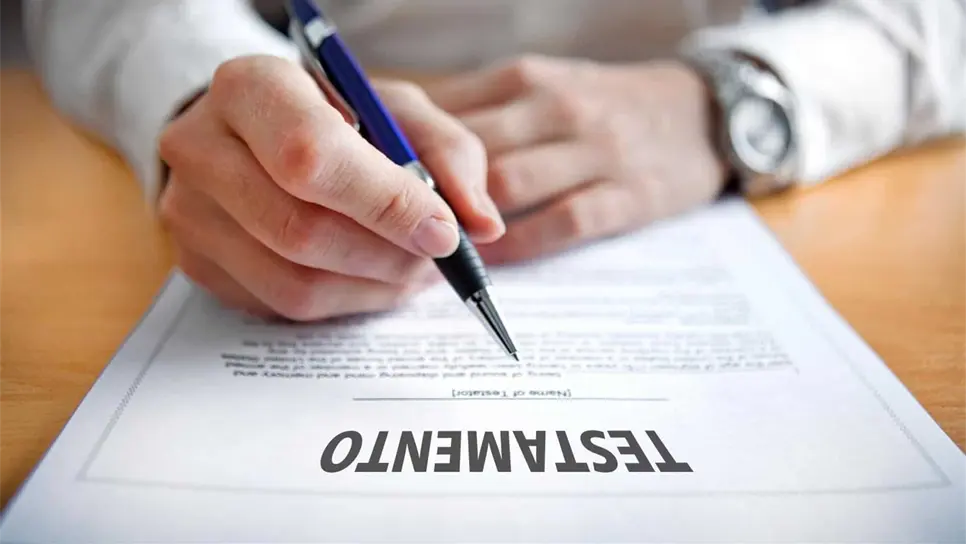 Recomiendan heredar bienes, no problemas