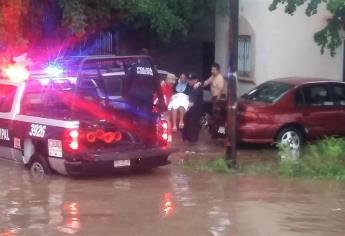 En operativo especial por lluvias evacuan a 47 personas en Culiacán