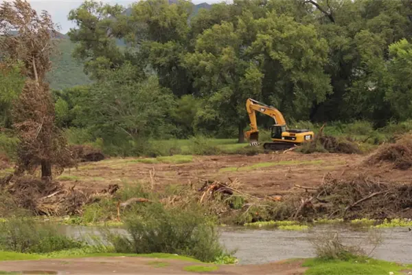 Río Fuerte, riesgoso para quienes no sepan nadar: Conagua Río Fuerte, riesgoso para quienes no sepan nadar: Conagua