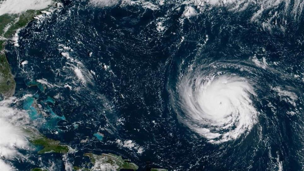 Huracán Florence se fortalece rumbo a EUA