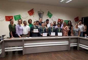Reconocen a ganadores de la Olimpiada del Conocimiento Infantil