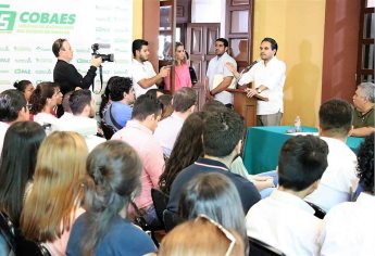 Asigna Cobaes nuevas plazas a docentes en educación media superior