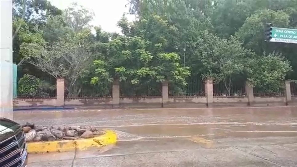 Drenan  agua del Parque Sinaloa hacia el Centenario