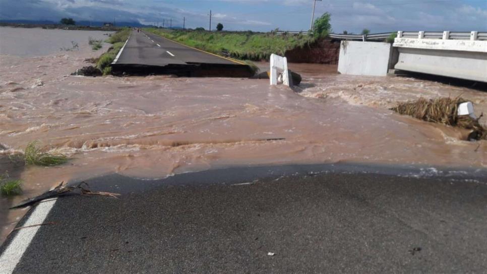 Por daños en la México 15 desvían tráfico hacia El Fuerte