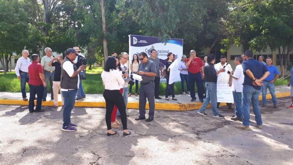 En paro trabajadores del Tecnológico de Los Mochis