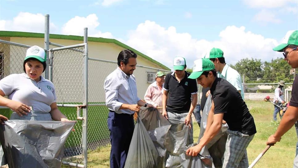 Continúa Cobaes apoyando a escuelas afectadas