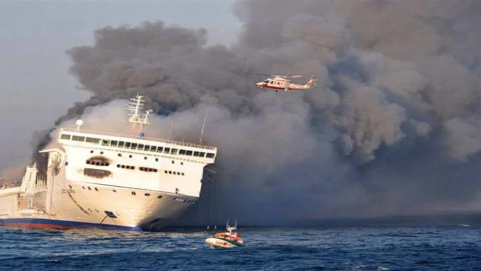 Se incendia ferry con 335 personas a bordo en mar Báltico