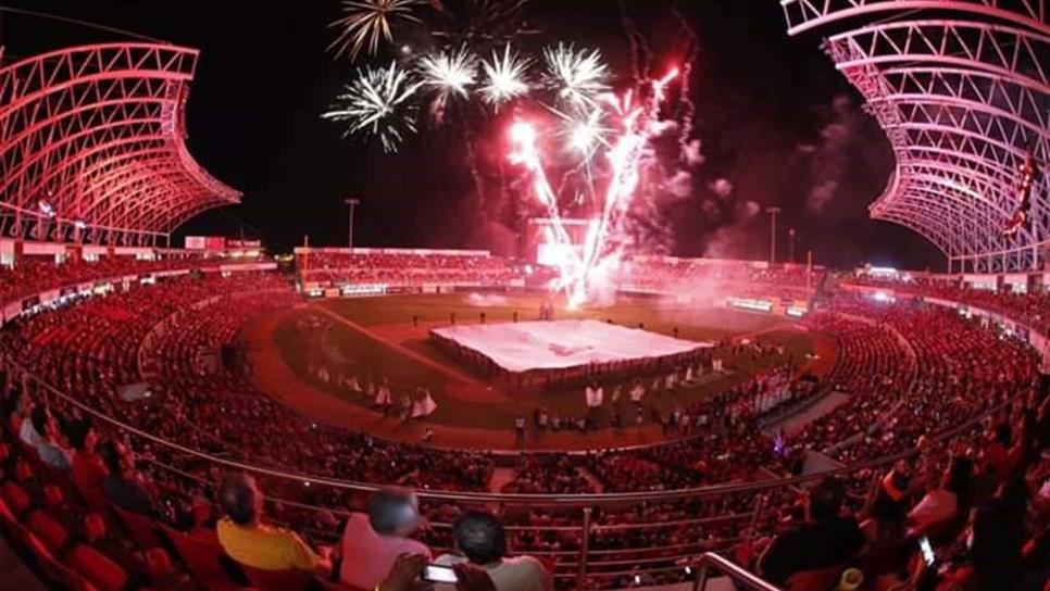 Brillante inauguración en el estadio Venados