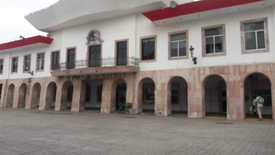 Piden a empleados del Ayuntamiento de Mazatlán reducir gastos