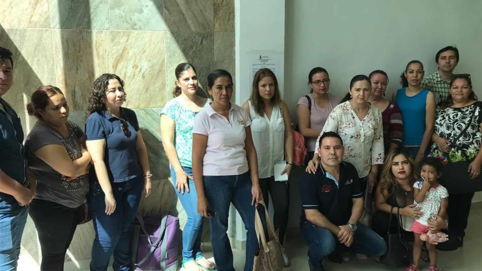 Teachers cumplen advertencia y no imparten clases