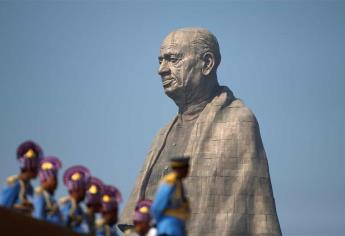 Revelan en India la Estatua de la Unidad, la más alta el mundo