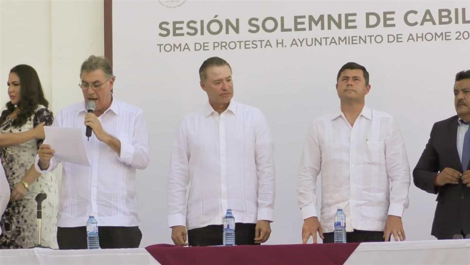 Chapman Moreno asume presidencia municipal de Ahome Chapman Moreno asume presidencia municipal de Ahome