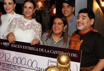 Maradona encabeza cena en favor de damnificados en Sinaloa