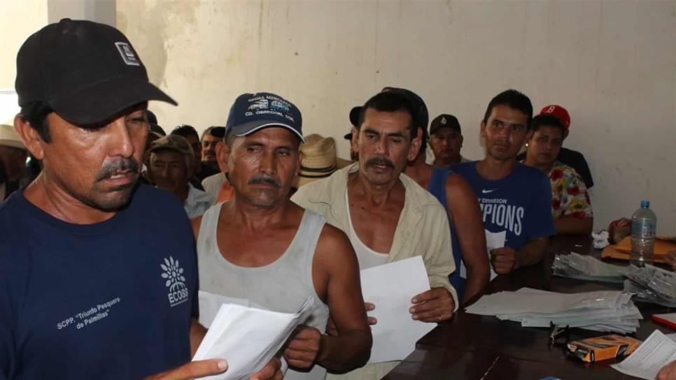 Llevan apoyo a pescadores de Palmillas, Escuinapa