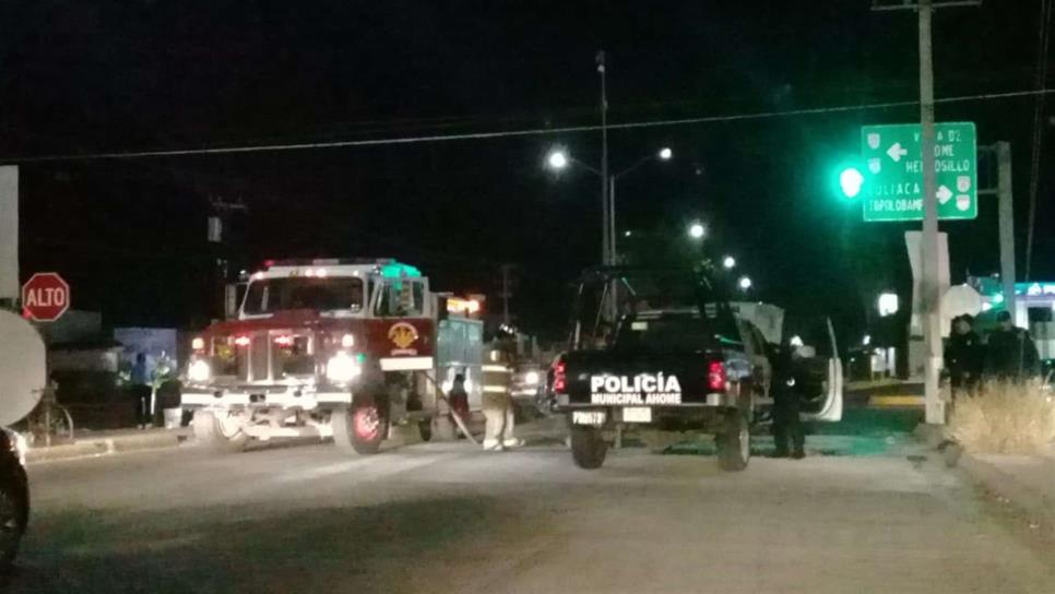 Se incendia patrulla de la Policía Municipal de Ahome