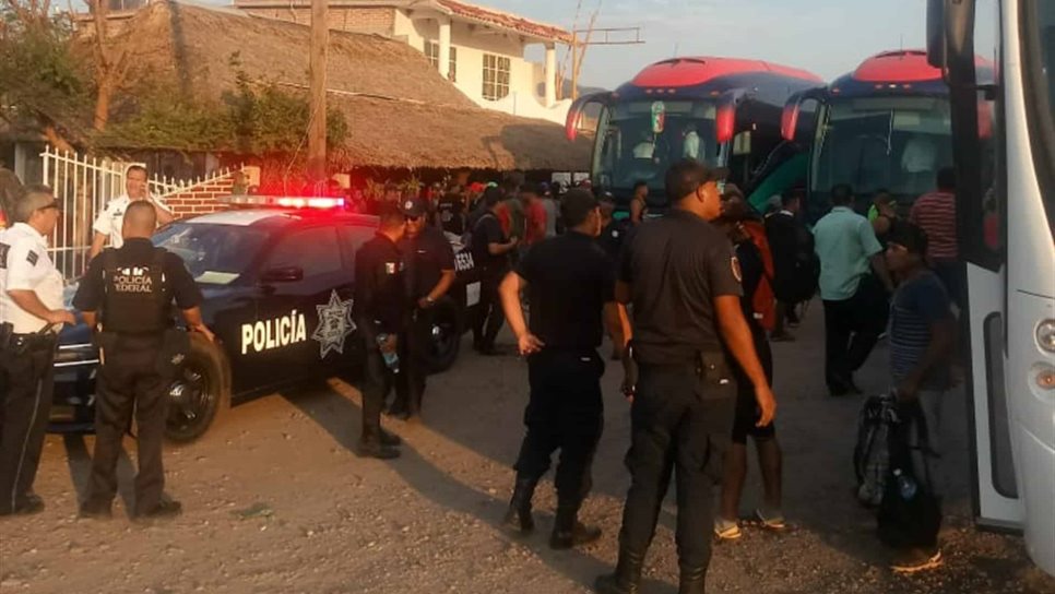 Caravana migrante sólo va de paso por Sinaloa: PF
