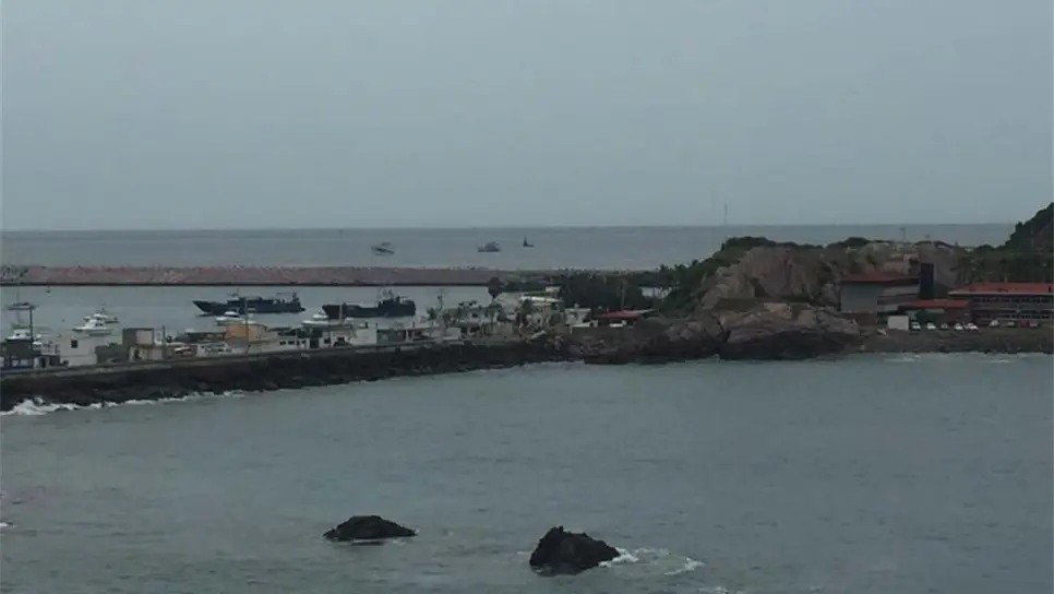 Detiene API licitación de dragado acusa Codesin