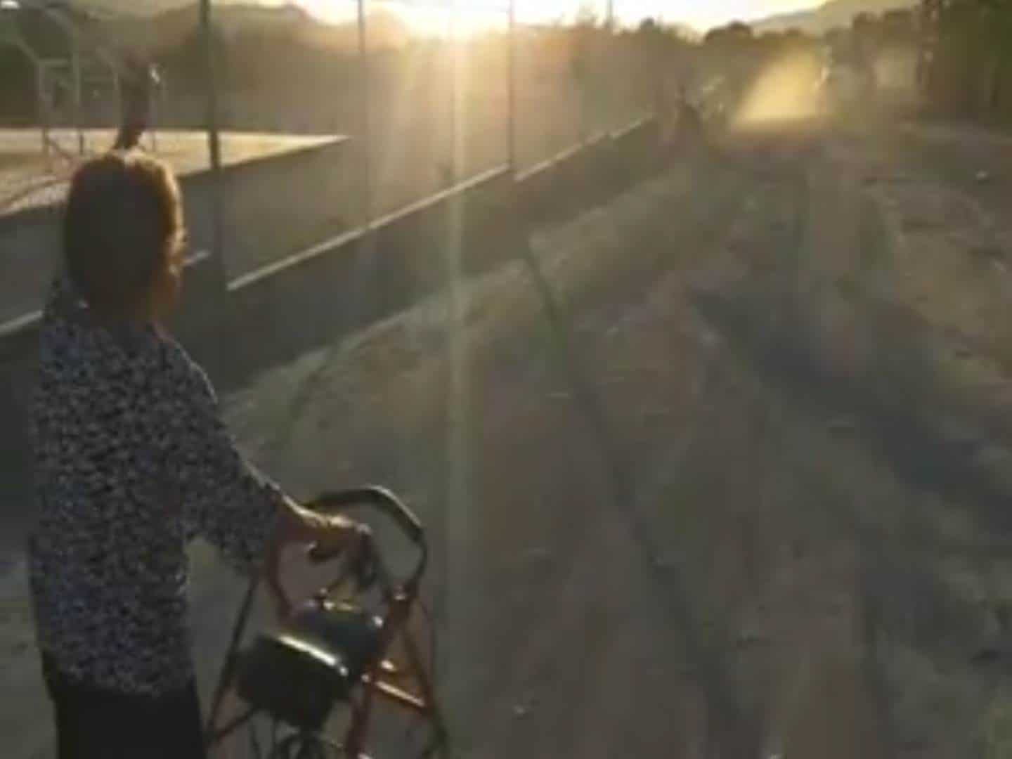 Acusan que camión recolector de basura descarga en Chinobampo