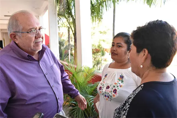 Se permitirá venta de artesanías en el paseo costero de Mazatlán Se permitirá venta de artesanías en el paseo costero de Mazatlán