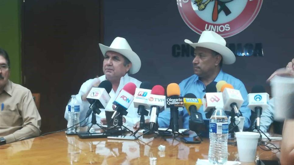 Reprueban líderes campesinos que el Congreso sesione a escondidas