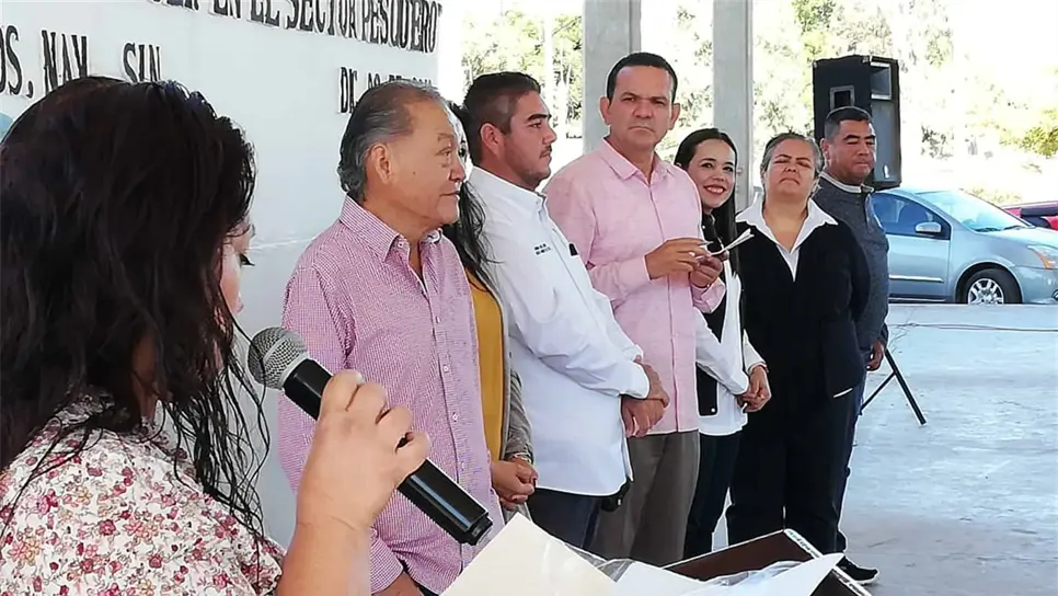 Familias de Dautillos reciben capacitación sobre pesca