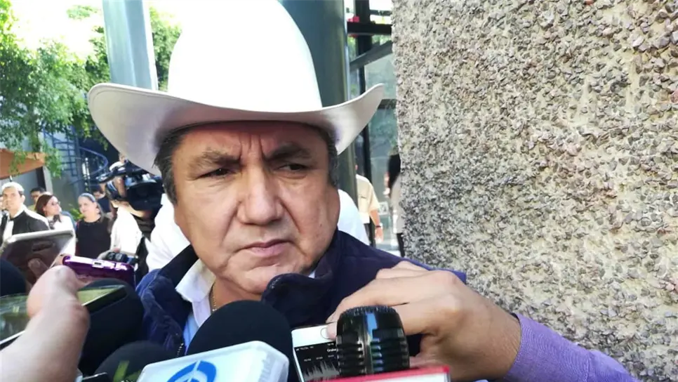 El Gobernador será quien decida tema de la cuota liga